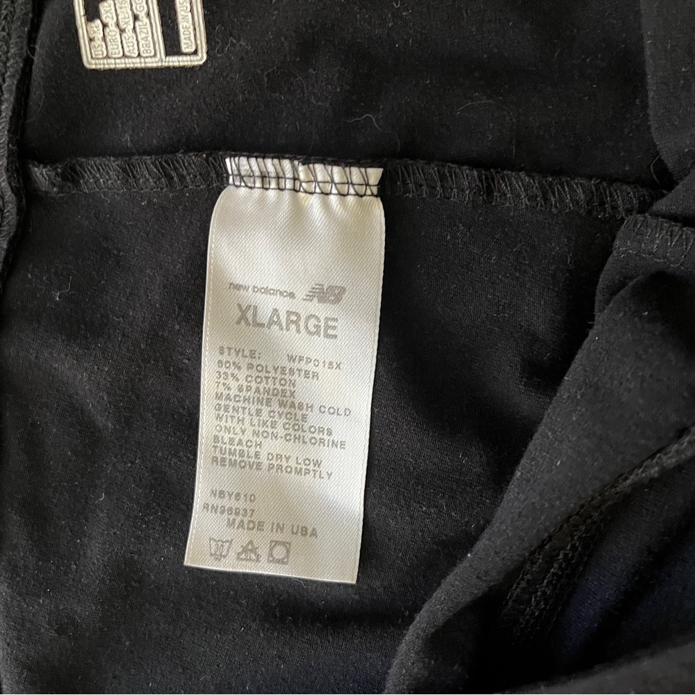 New Balance Black Athleisure Wear Apparel - Picture 10 of 10